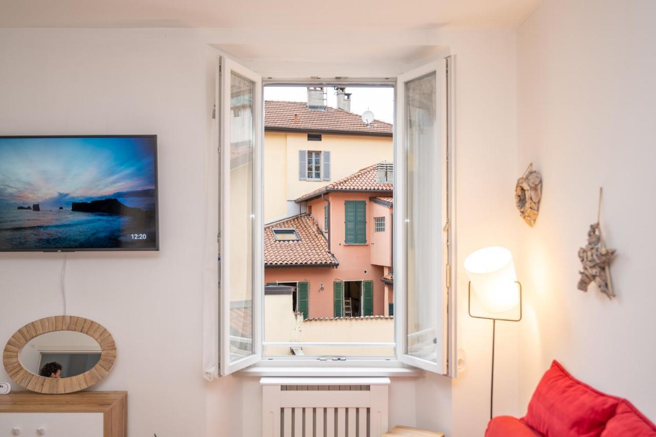 Portatorre Suite, A Charming Apartment In The Heart Of Como, Free Private Parking, Air Conditioning & More! Exterior foto