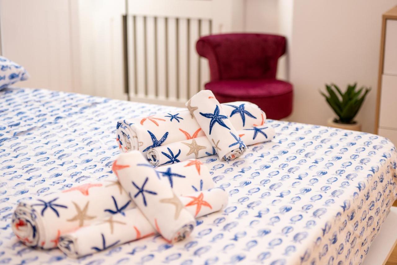 Portatorre Suite, A Charming Apartment In The Heart Of Como, Free Private Parking, Air Conditioning & More! Exterior foto