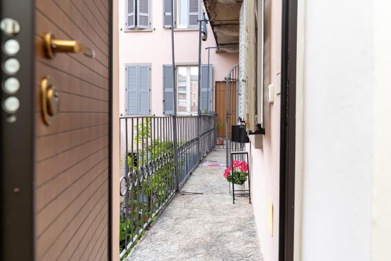 Portatorre Suite, A Charming Apartment In The Heart Of Como, Free Private Parking, Air Conditioning & More! Exterior foto