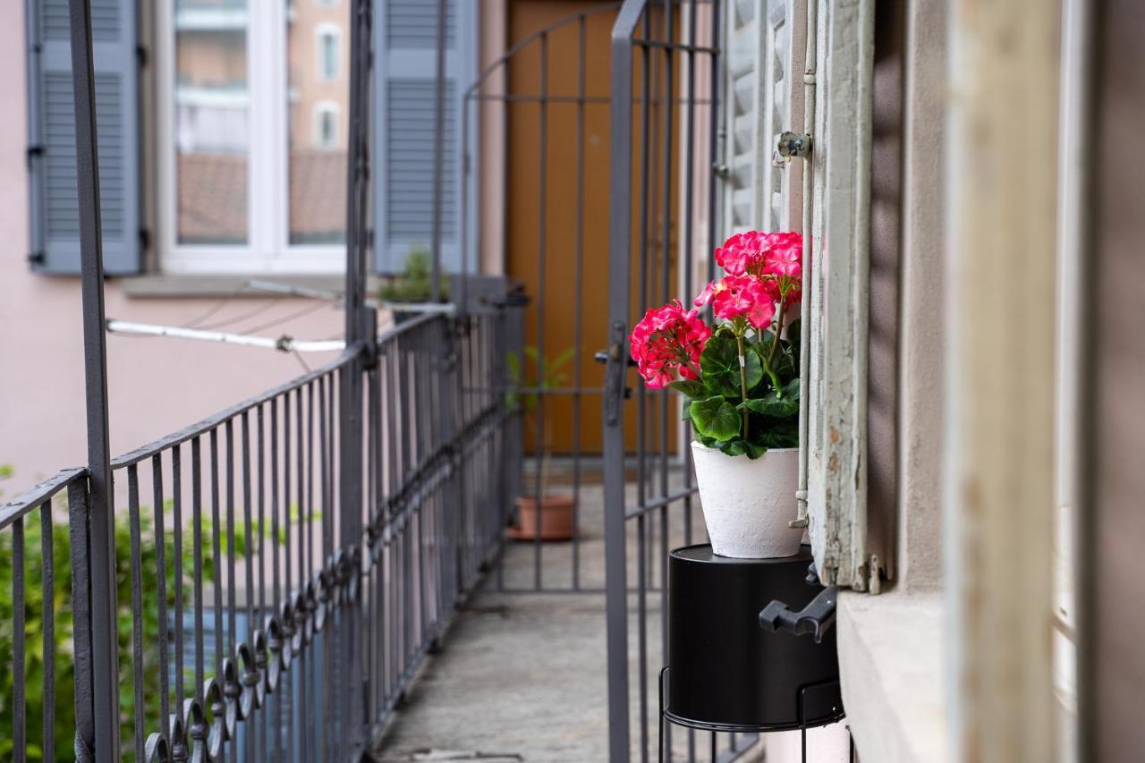 Portatorre Suite, A Charming Apartment In The Heart Of Como, Free Private Parking, Air Conditioning & More! Exterior foto