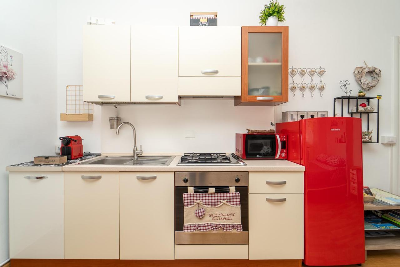 Portatorre Suite, A Charming Apartment In The Heart Of Como, Free Private Parking, Air Conditioning & More! Exterior foto