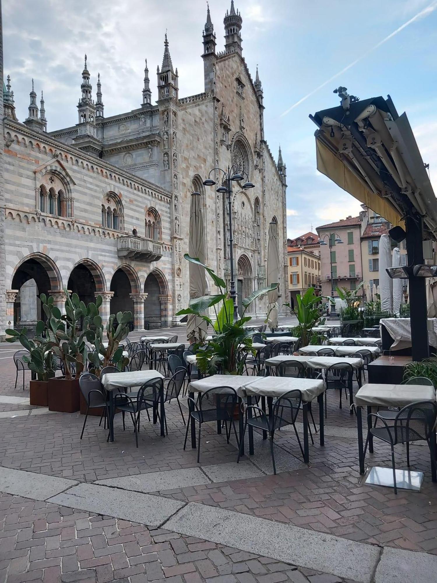Portatorre Suite, A Charming Apartment In The Heart Of Como, Free Private Parking, Air Conditioning & More! Exterior foto