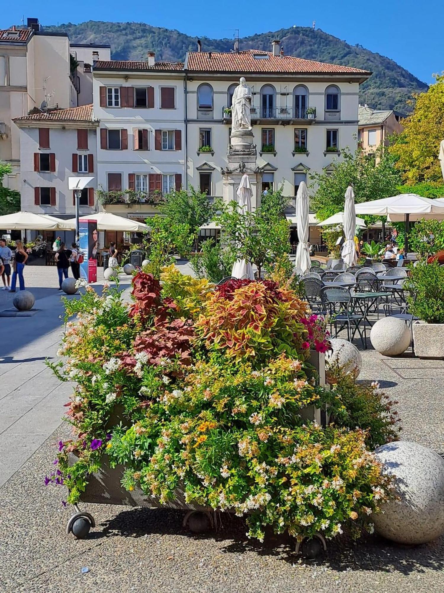 Portatorre Suite, A Charming Apartment In The Heart Of Como, Free Private Parking, Air Conditioning & More! Exterior foto